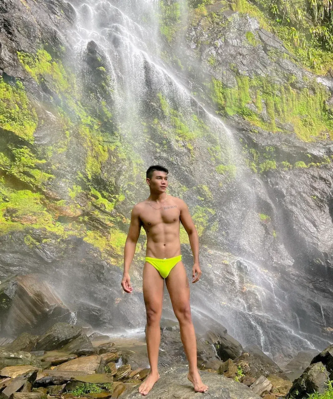 อยากไปเที่ยวน้ำตก