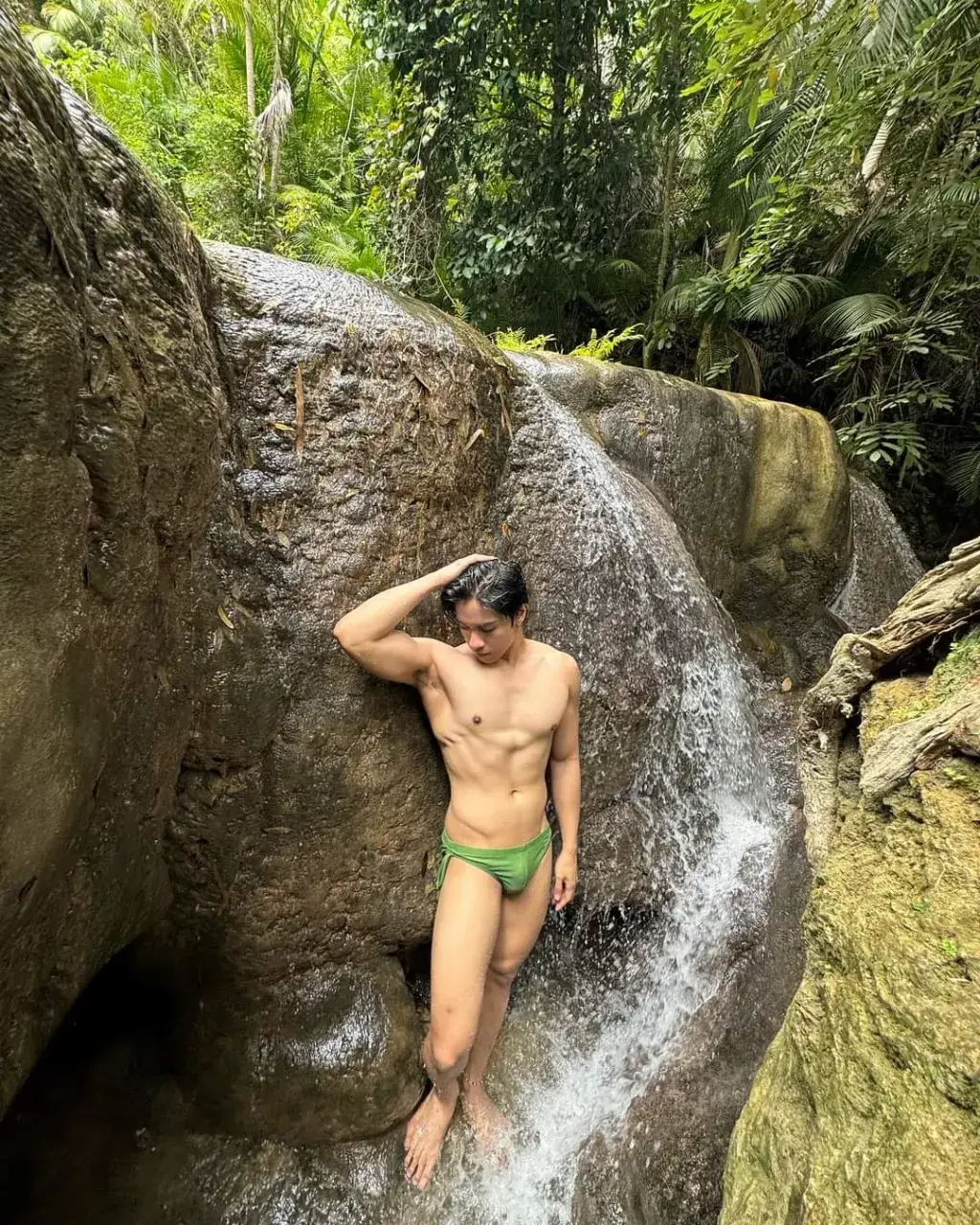 อยากไปเที่ยวน้ำตก