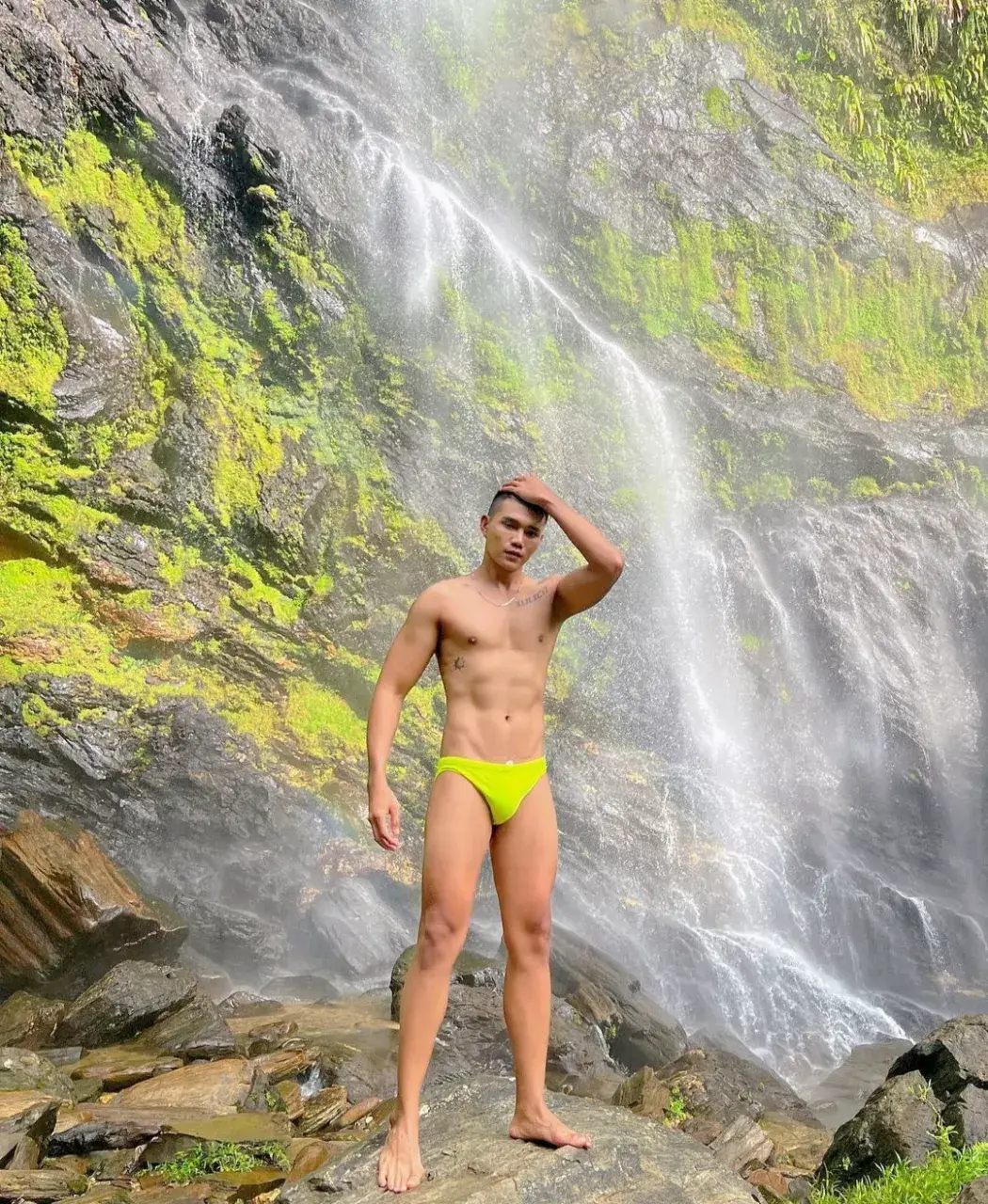 อยากไปเที่ยวน้ำตก