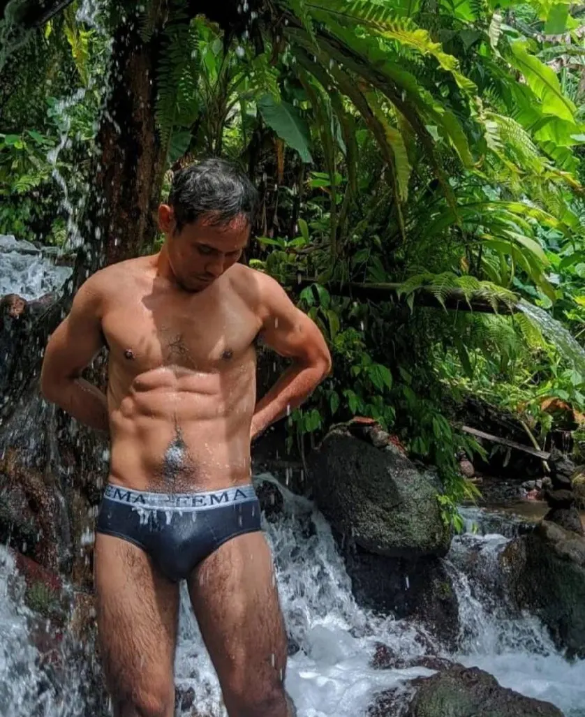 อยากไปเที่ยวน้ำตก