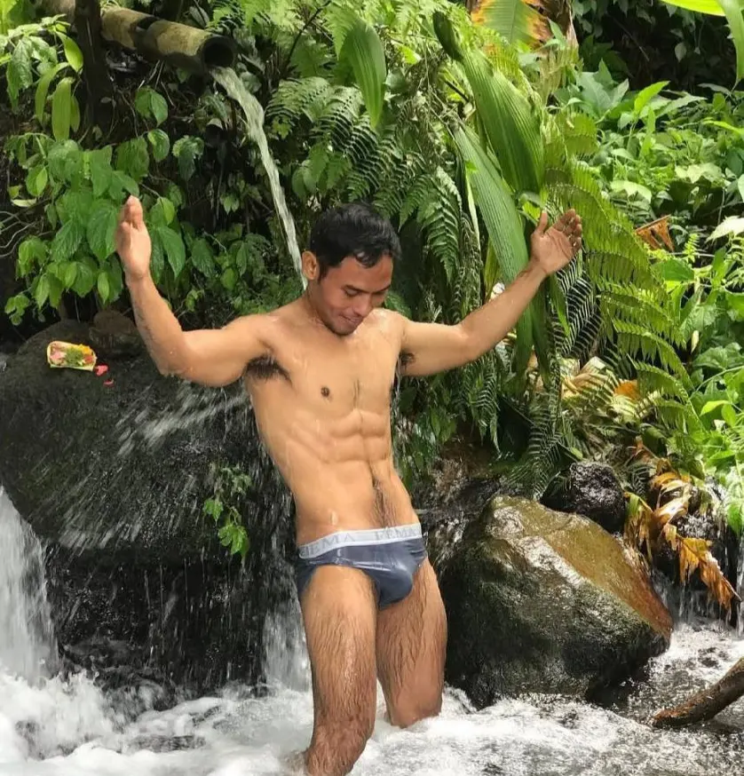 อยากไปเที่ยวน้ำตก