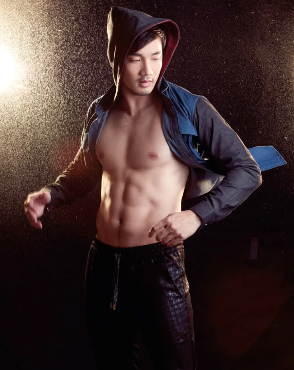 From an old magazine : Rangsit Sirananon