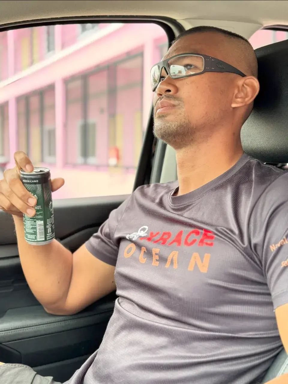 ยอมจุกคาอกพี่