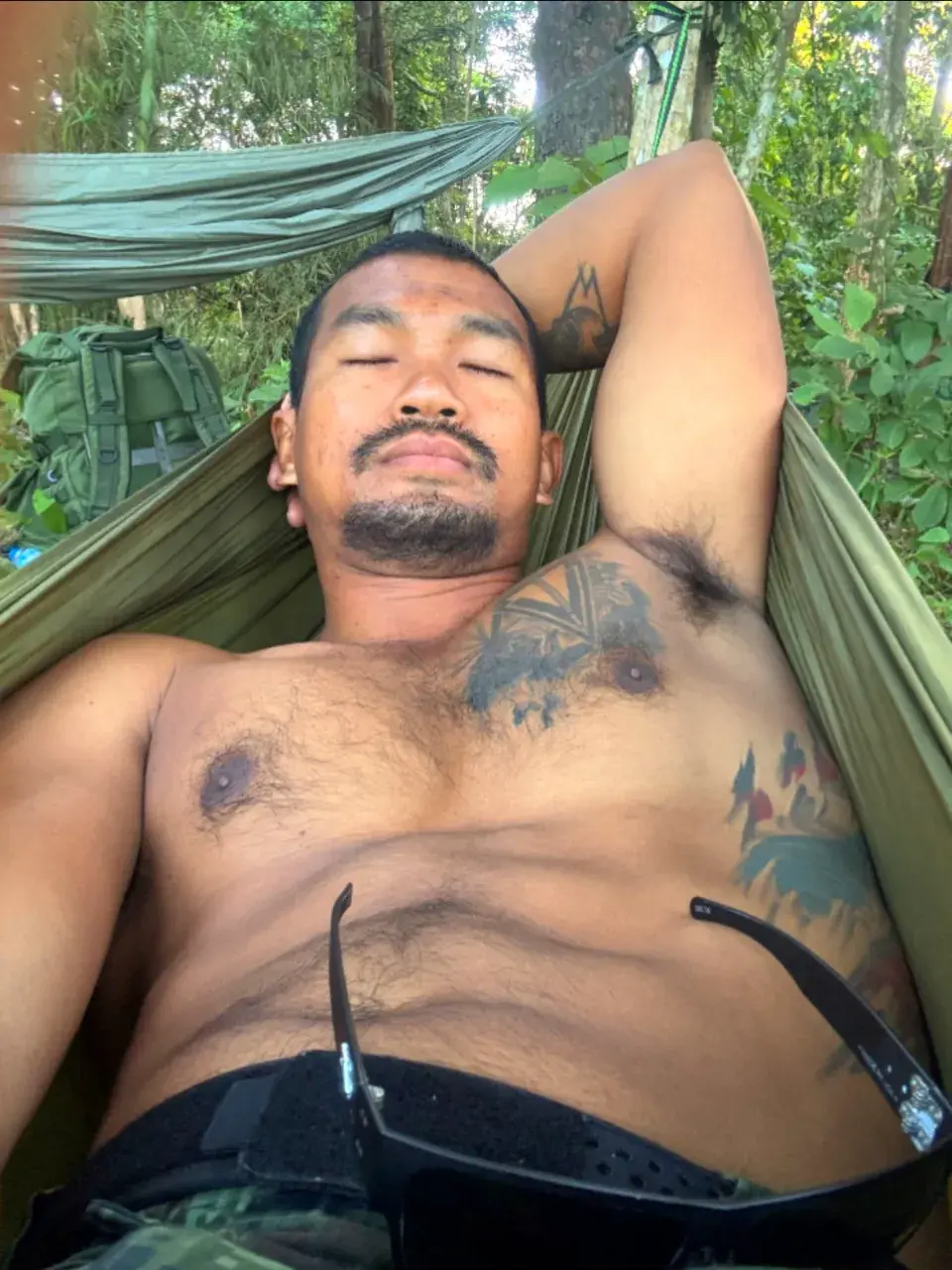 ยอมจุกคาอกพี่