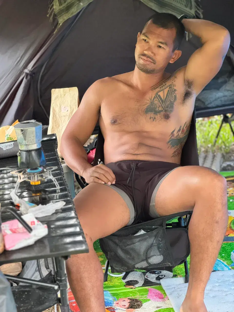 ยอมจุกคาอกพี่