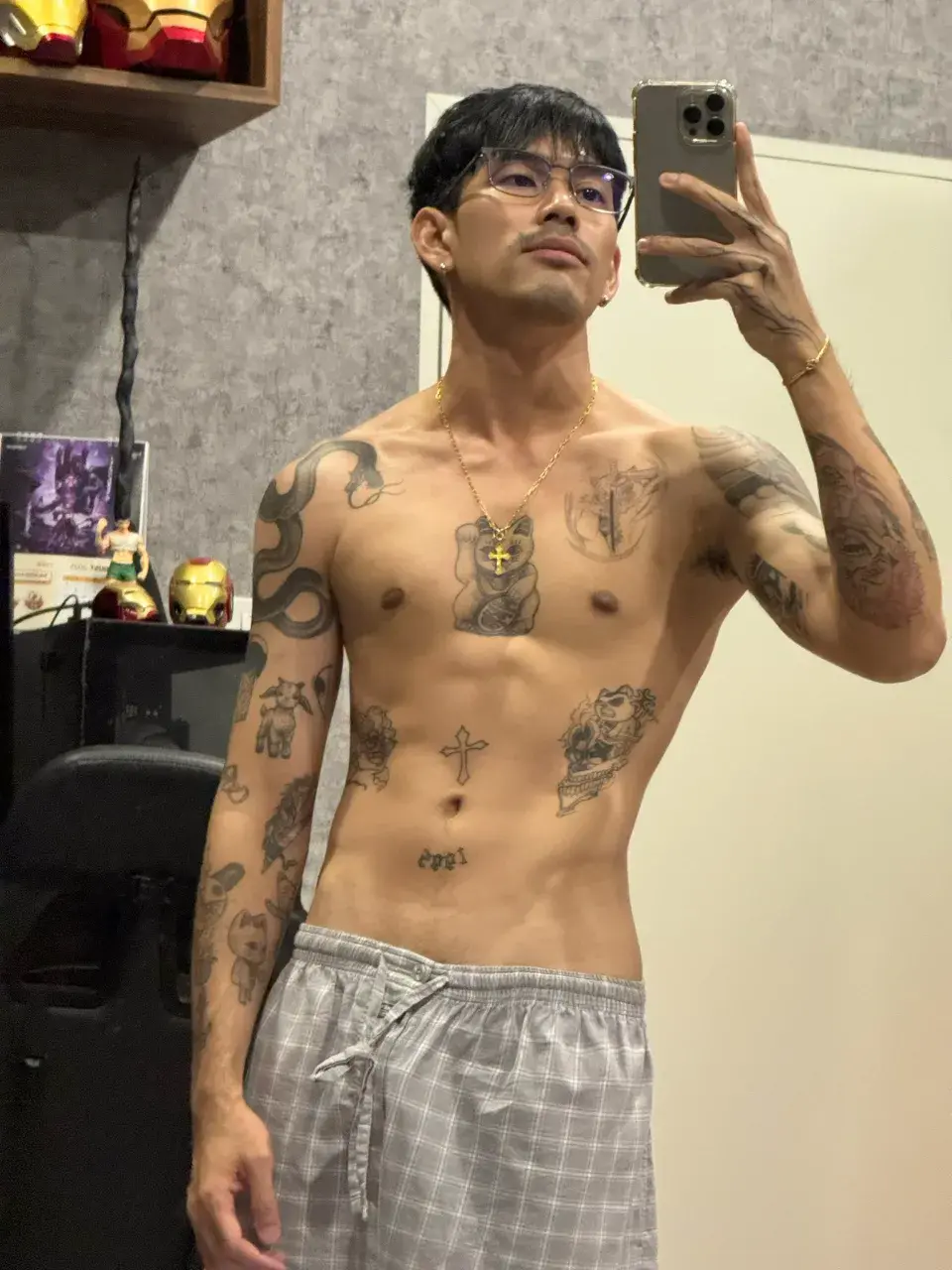 เห็นรอยสักแล้วรักเลย