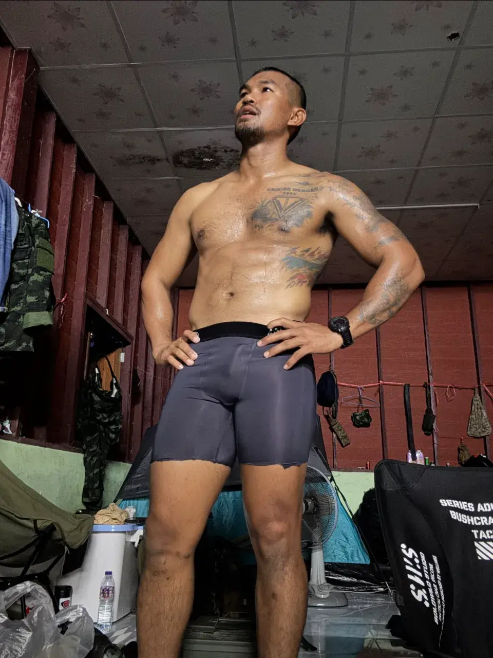 เห็นรอยสักแล้วรักเลย