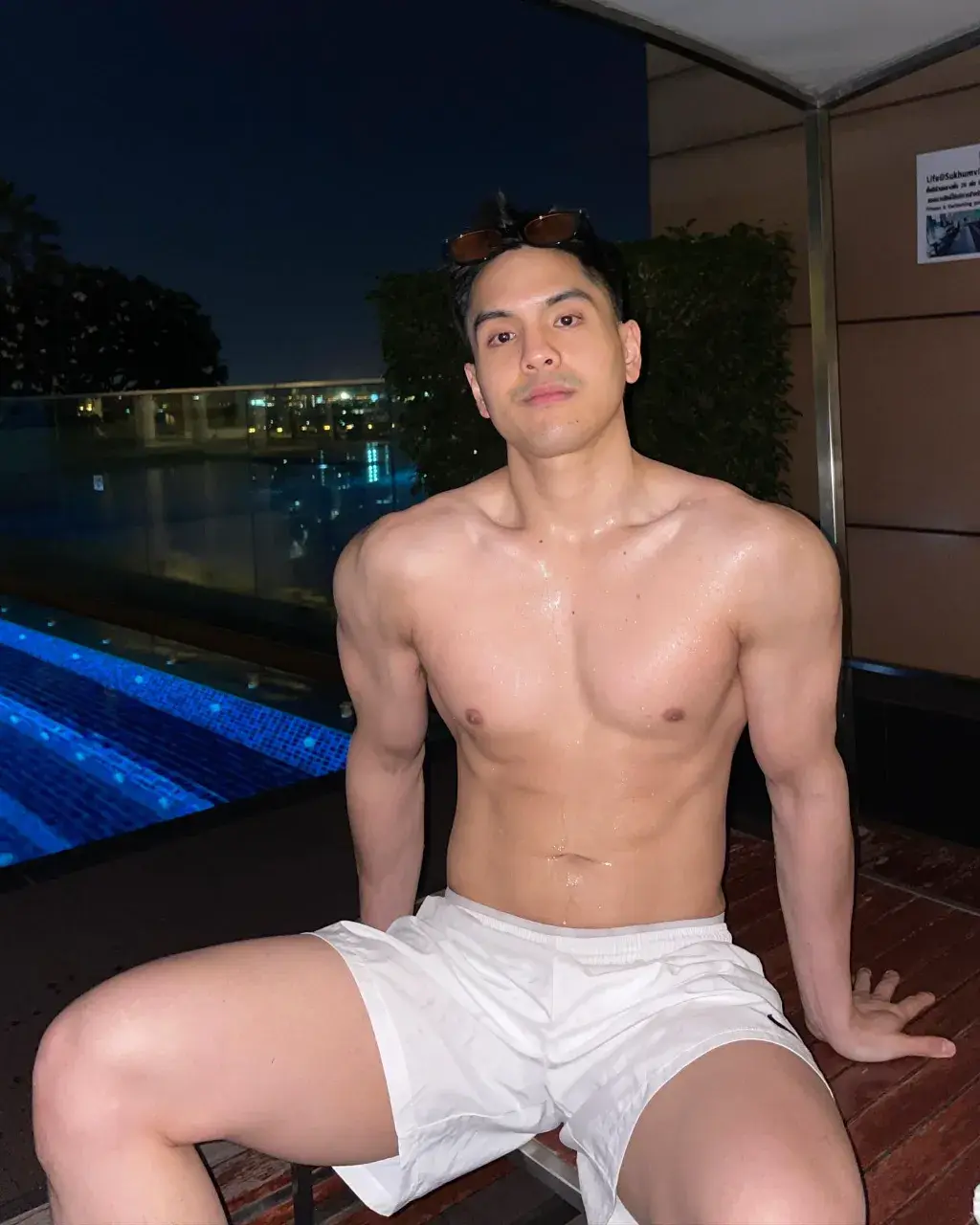 เห็นแล้วอยาก บอกเลย