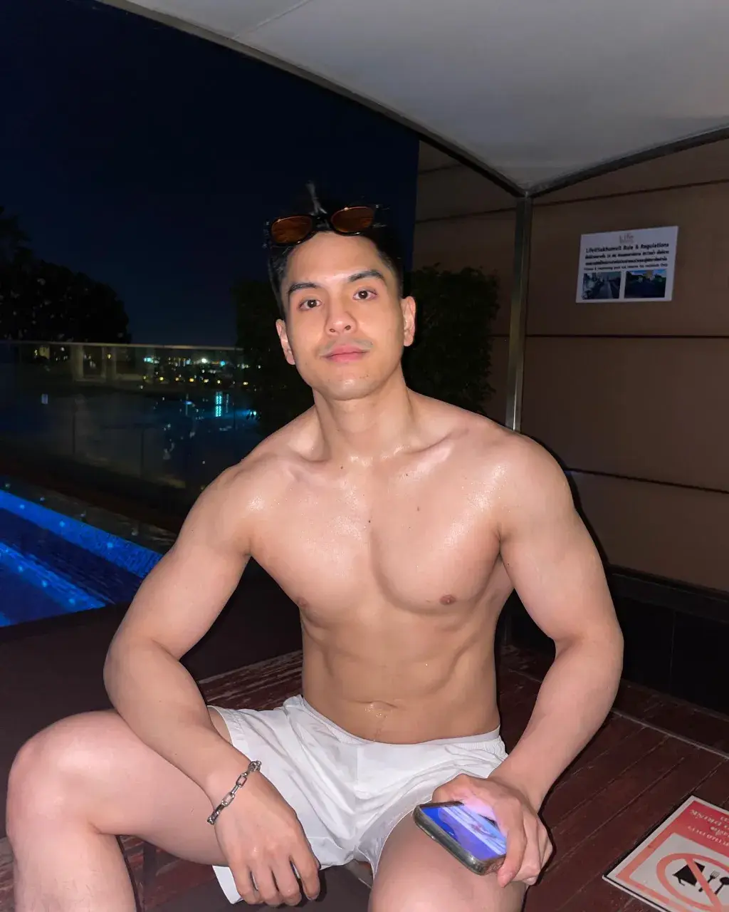 เห็นแล้วอยาก บอกเลย