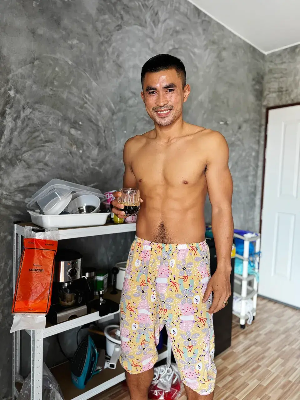 เห็นแล้วอยาก บอกเลย