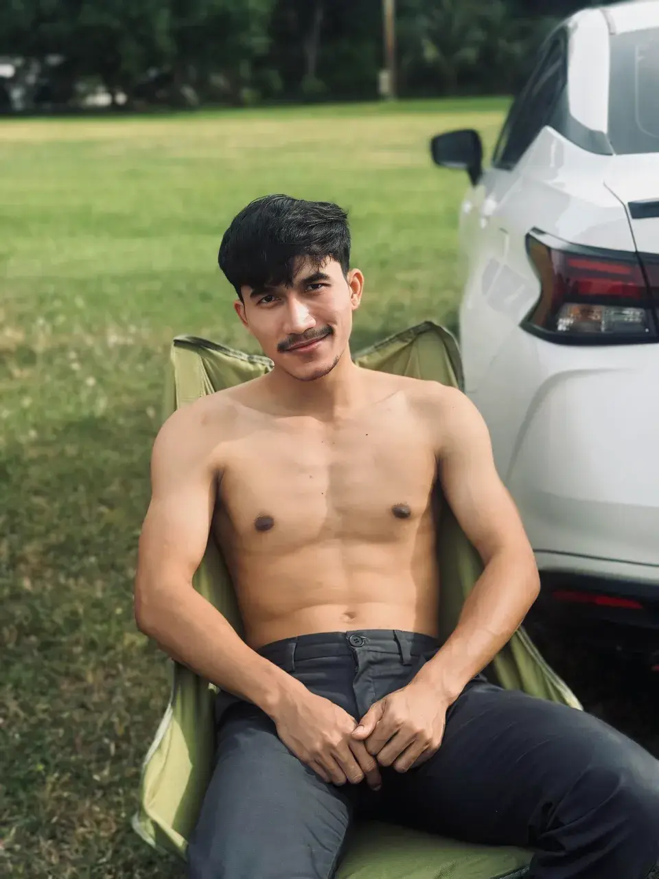 แซ่บบบบ