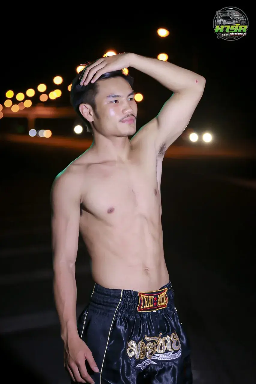 แซ่บบบบ