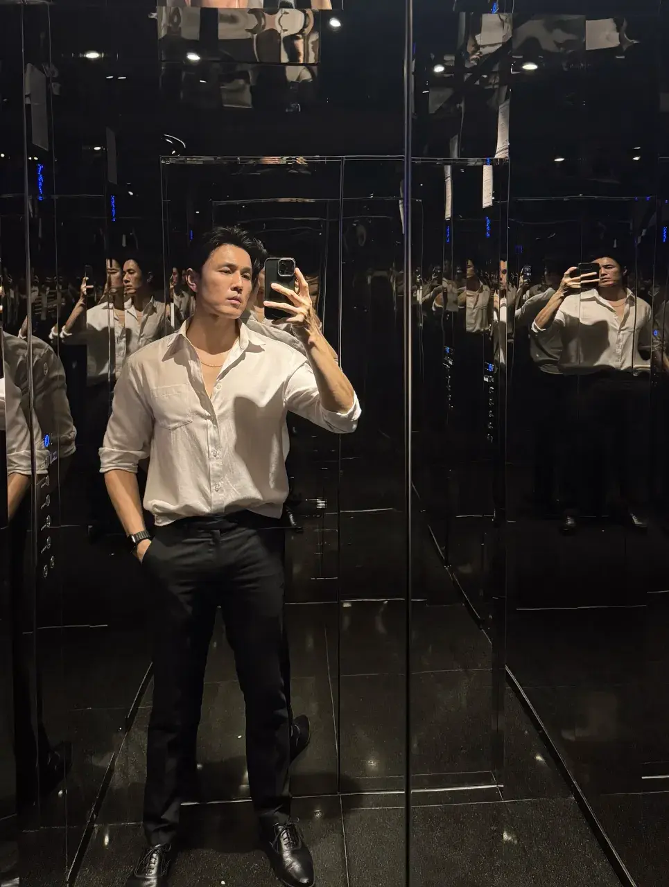 เห็นแล้วแข็ง