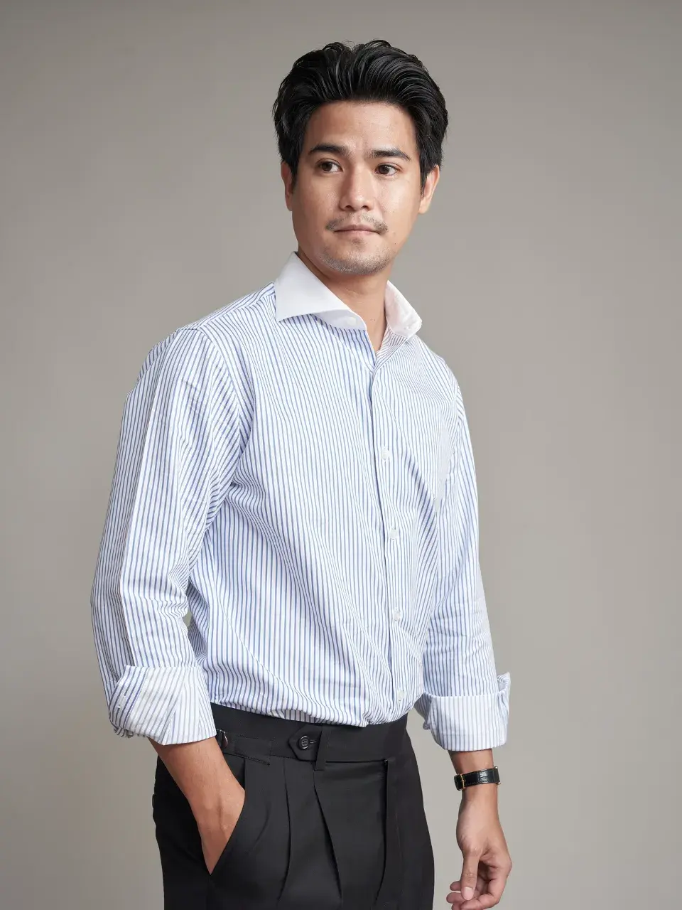 เห็นแล้วแข็ง