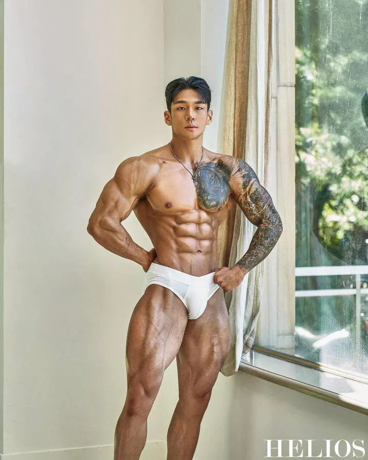 หนุ่มเกาหลีงานดี มีวาร์ป ( IG : zin___zero )