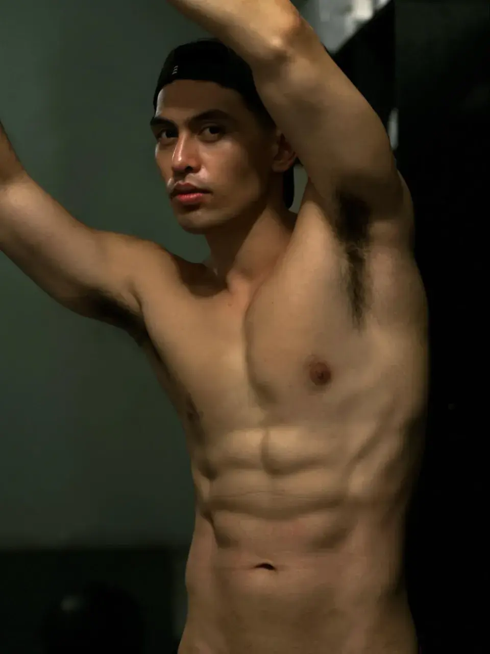 น้องบ่าวคนเข้ม