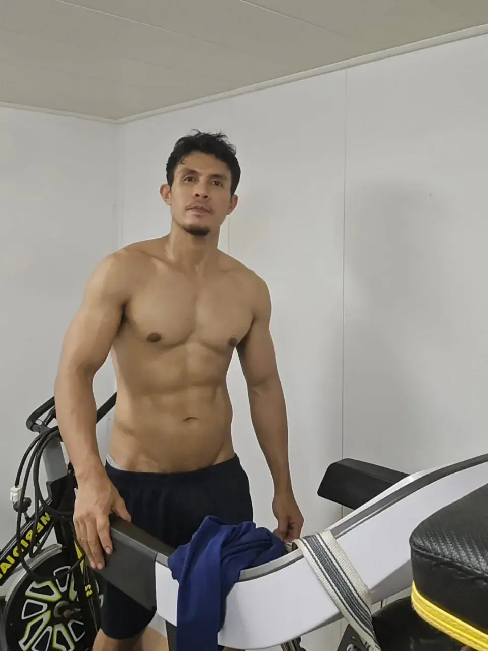 ครางงงงสิว่า ผัวววววขาาา