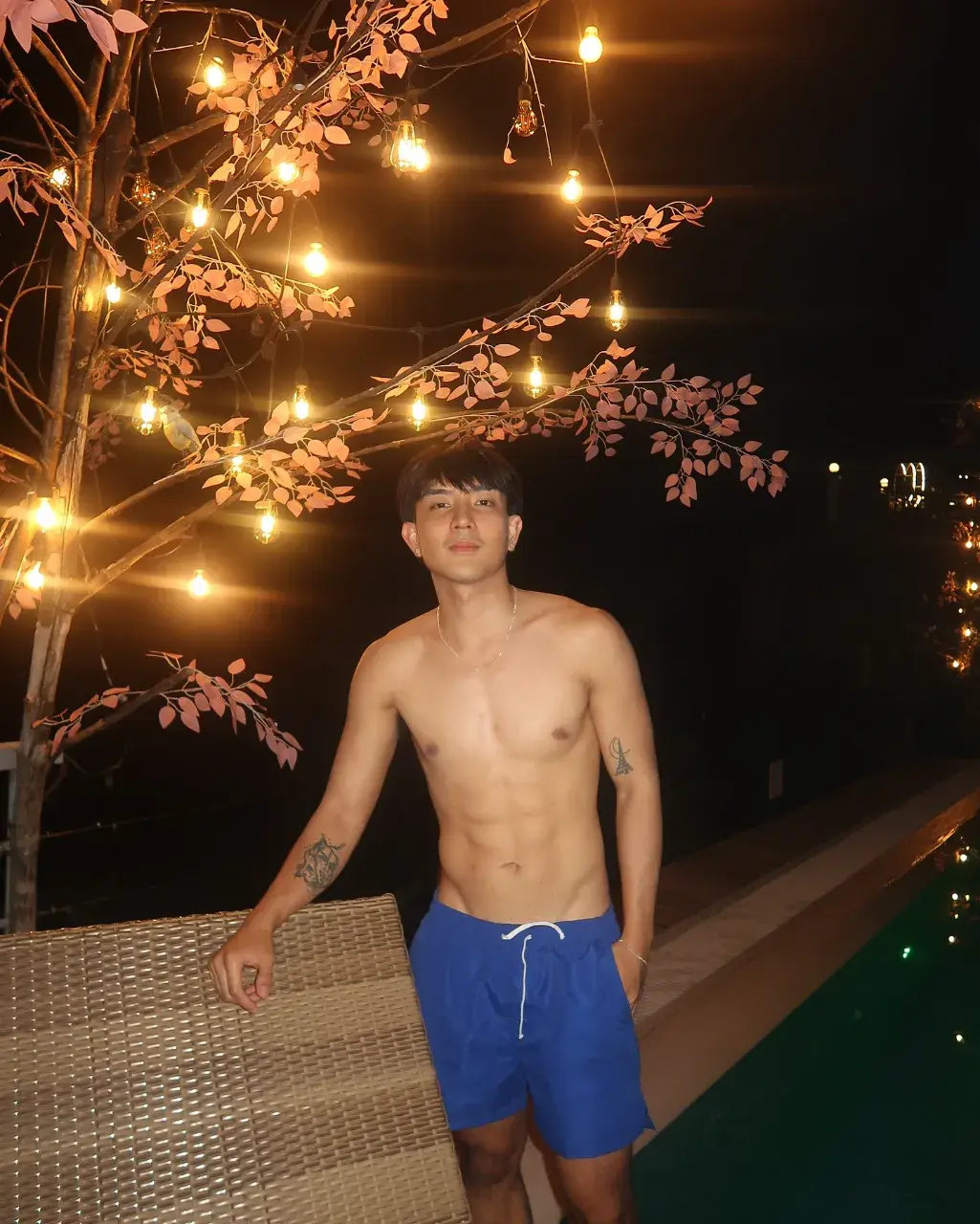 ครางงงงสิว่า ผัวววววขาาา