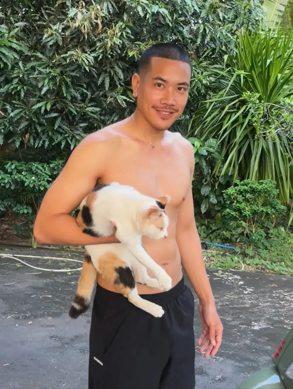 ถ้าเจอจะดูดให้ดิ้นเลย