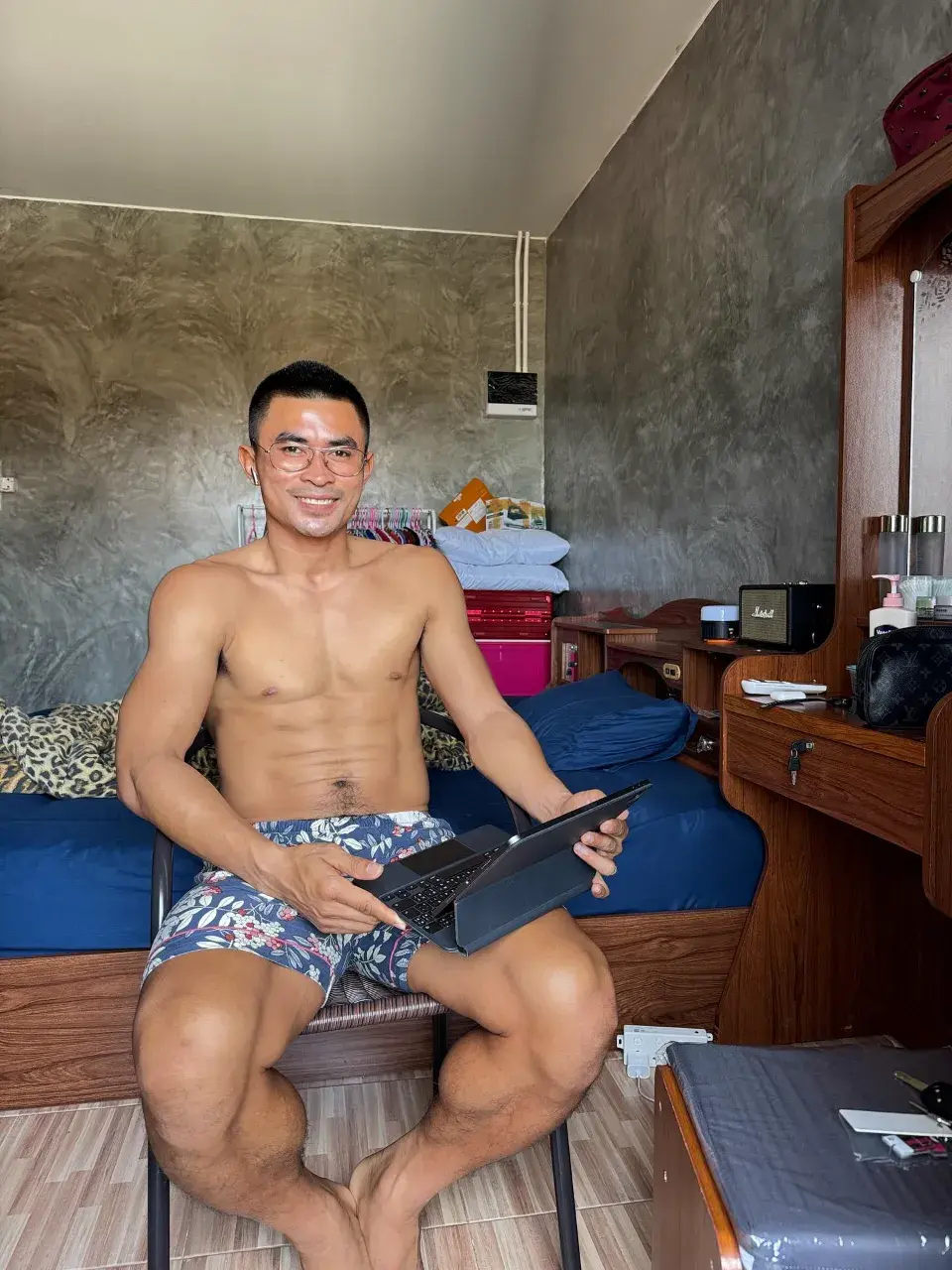 ส่องที่รัก