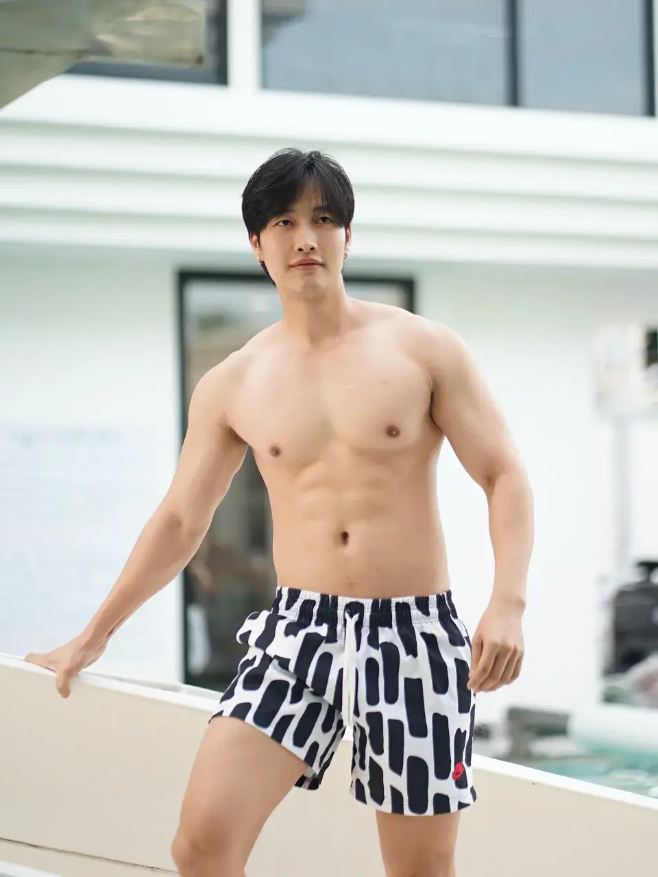 กรุบกรอบแน่นอน