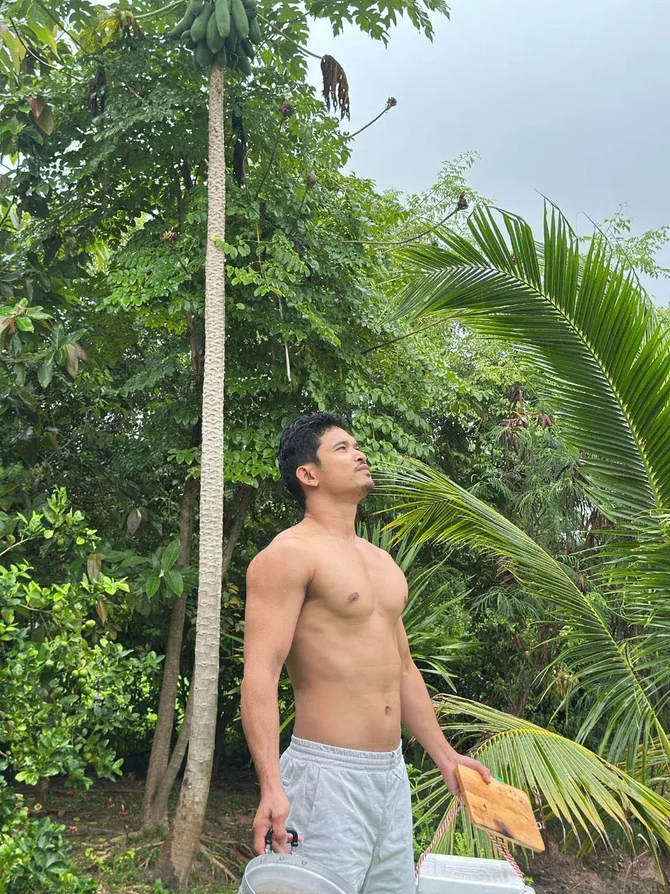 น้ำแตกกระจาย