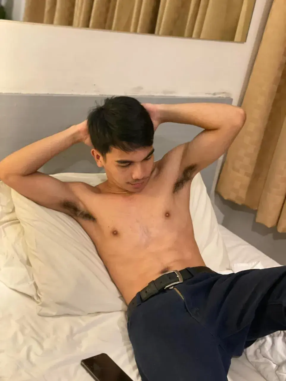 ส่องรักให้เสียเหงื่อ