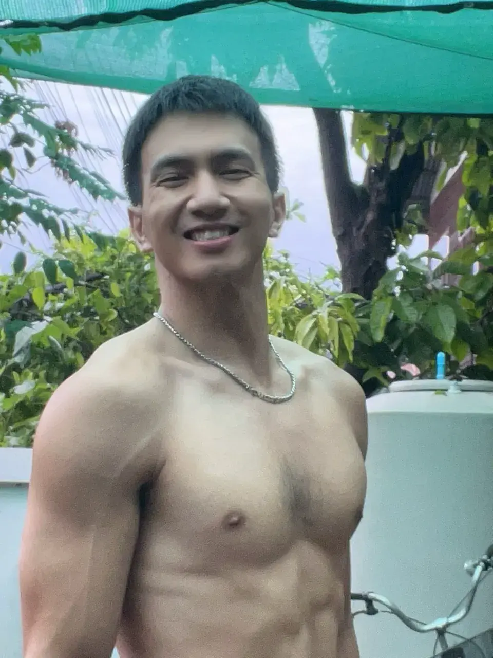 ส่องรักให้เสียเหงื่อ