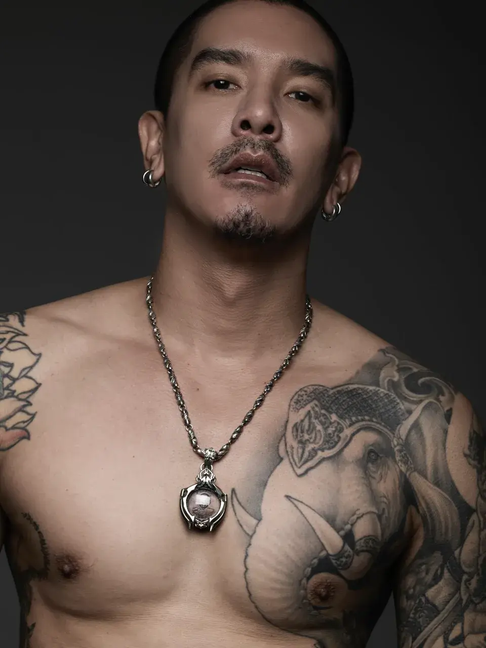 แด๊ดดแซ๋บ