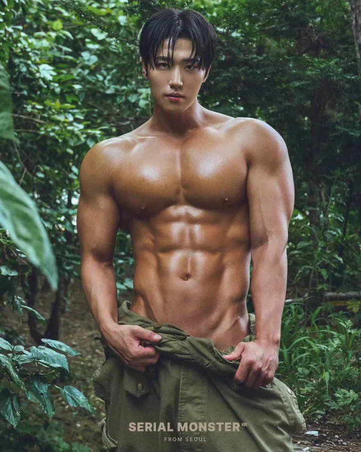 หนุ่มเกาหลีงานดี มีวาร์ป ( IG : geonung_jo )