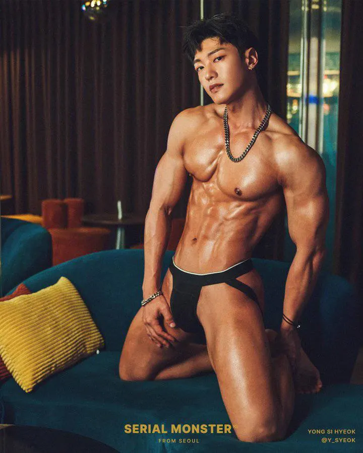 หนุ่มเกาหลีงานดี มีวาร์ป ( IG : y_syeok )