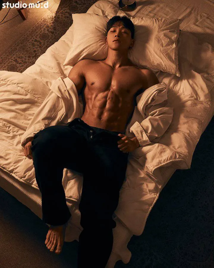 หนุ่มเกาหลีงานดี มีวาร์ป ( IG : sungdaehada )