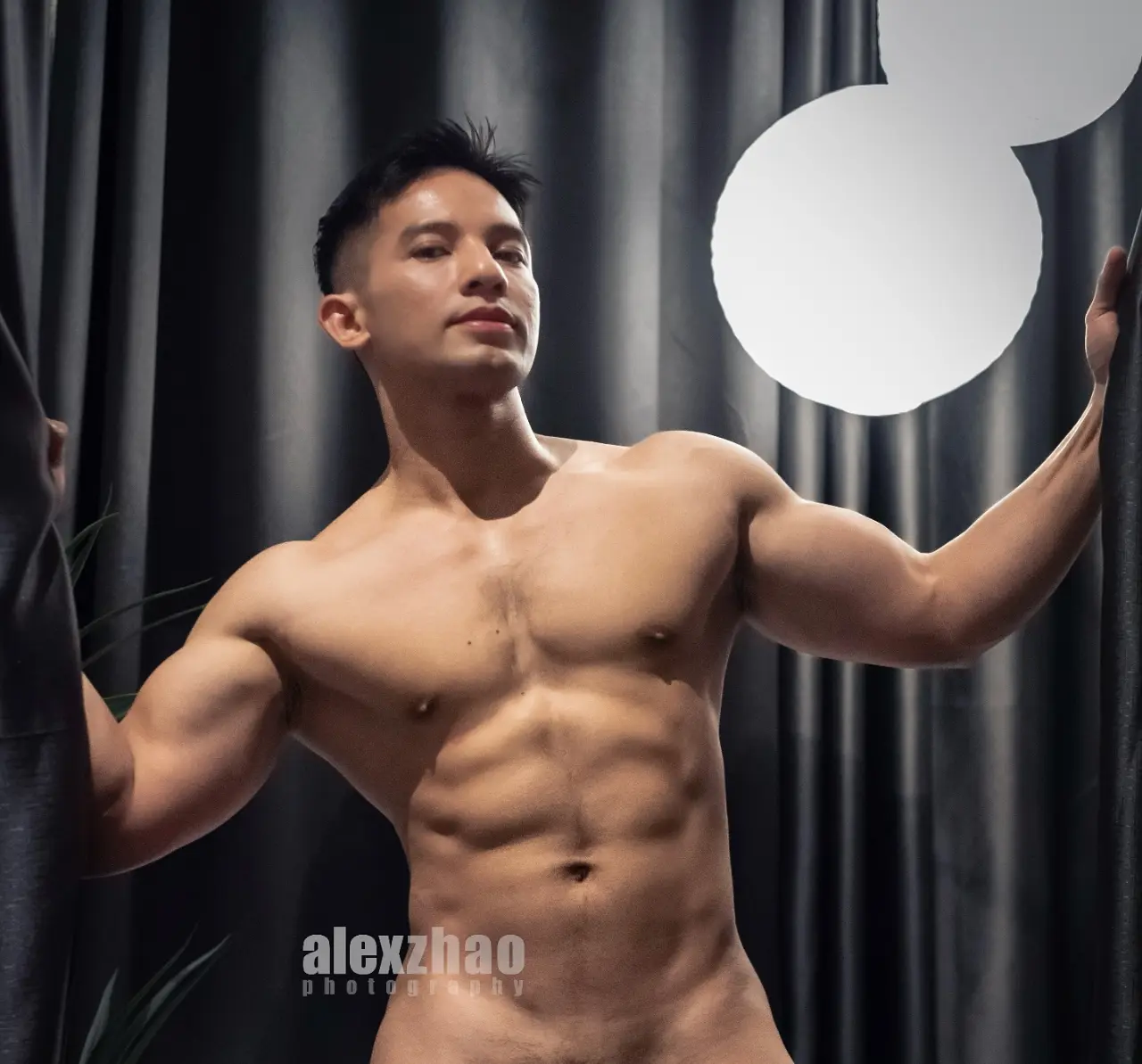 Picked up from Alex Zhao- alexzhaophoto