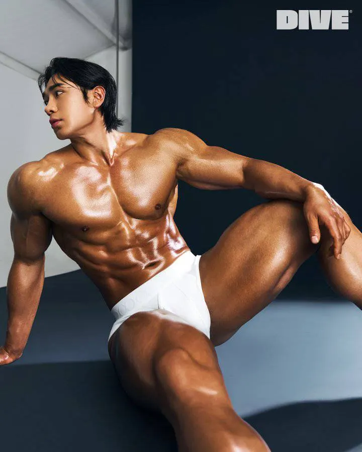 หนุ่มเกาหลีงานดี มีวาร์ป ( IG : yudonghoon_ )