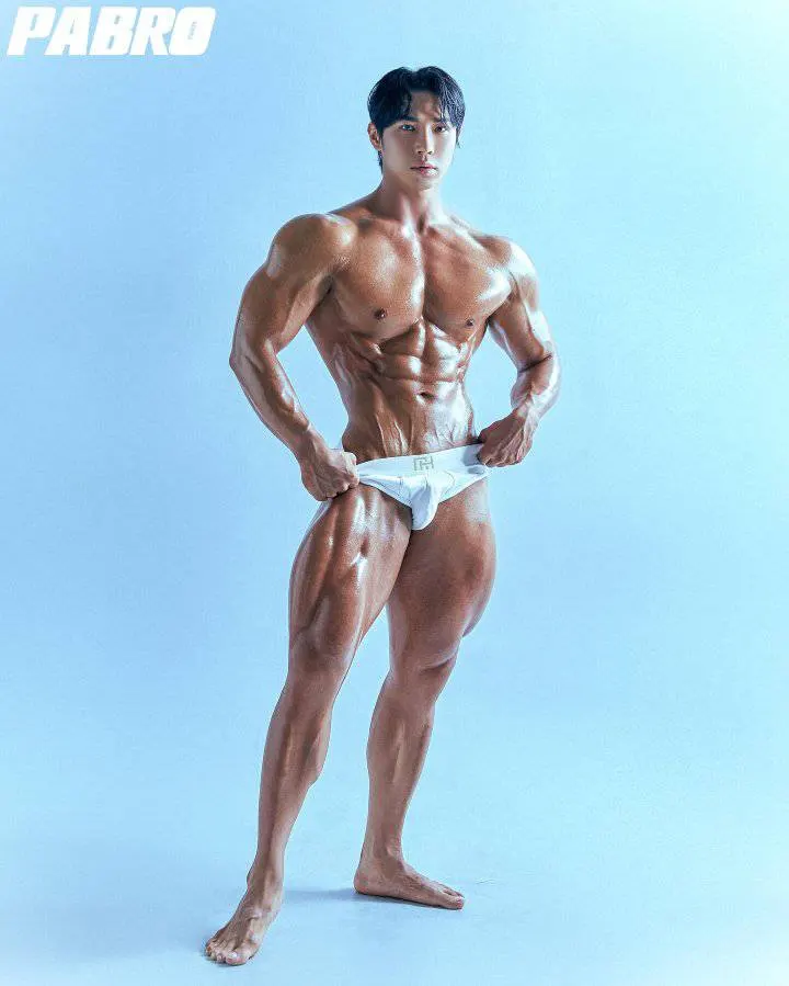 หนุ่มเกาหลีงานดี มีวาร์ป ( IG : yudonghoon_ )