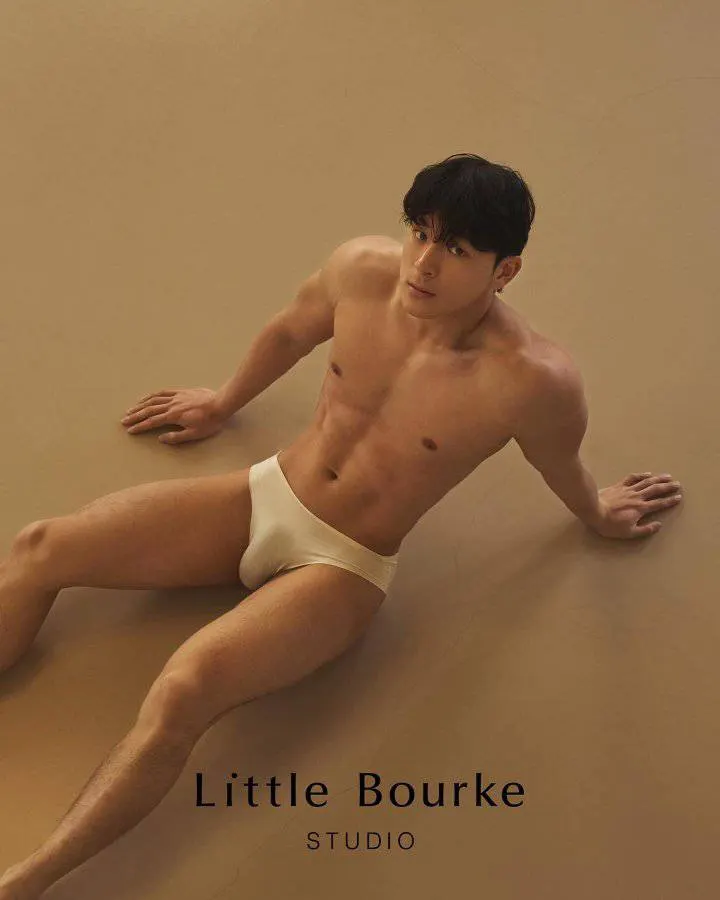 หนุ่มเกาหลีงานดี มีวาร์ป ( IG : hirit_______ )