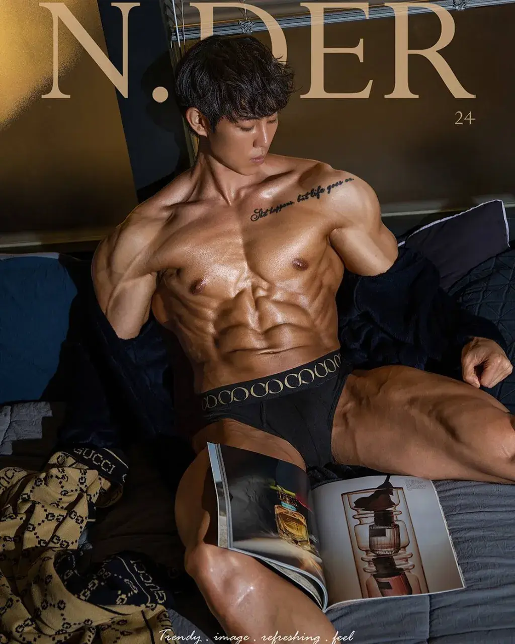 หนุ่มเกาหลีงานดี มีวาร์ป ( IG : j._.wooooo )