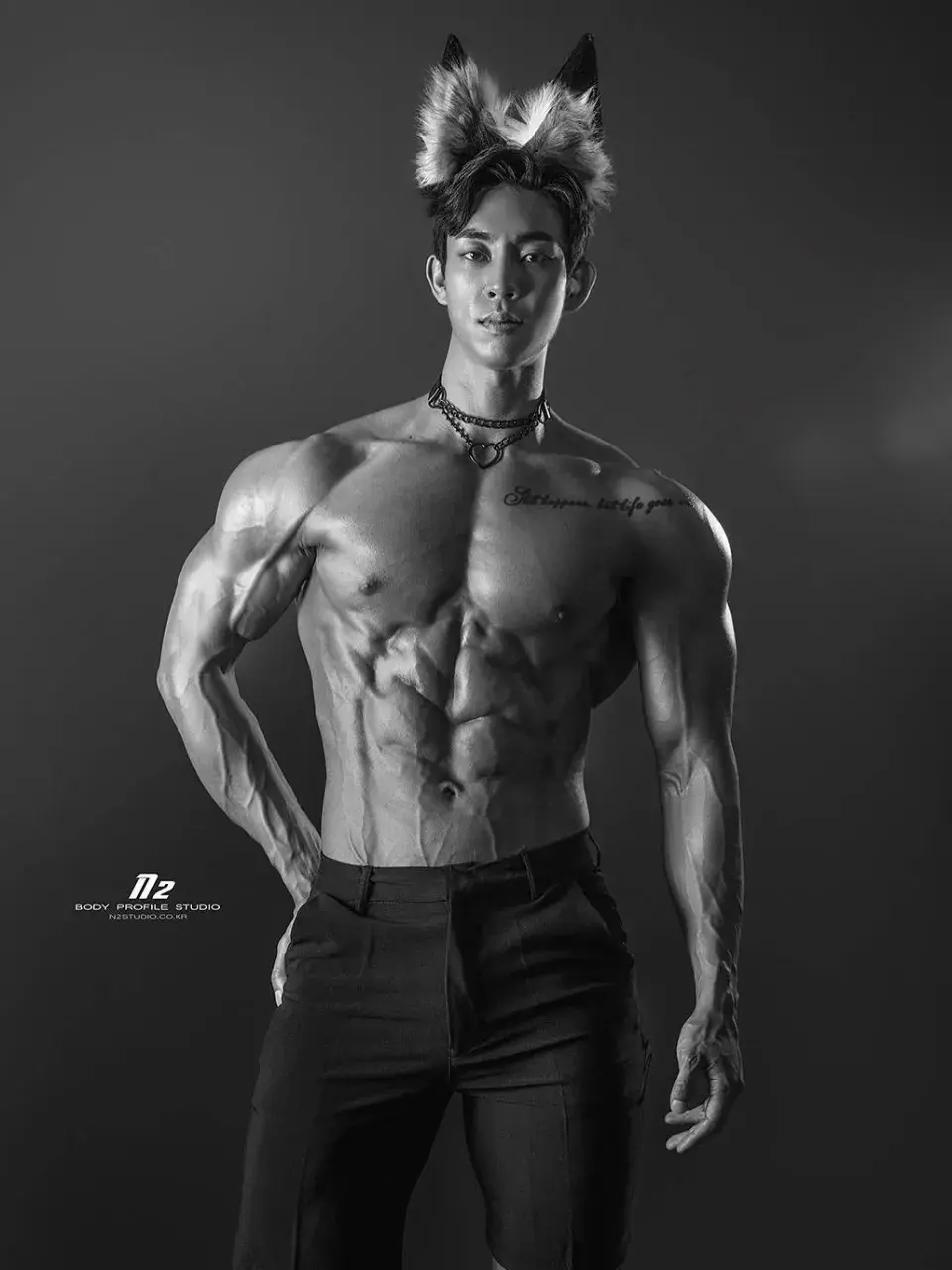 หนุ่มเกาหลีงานดี มีวาร์ป ( IG : j._.wooooo )