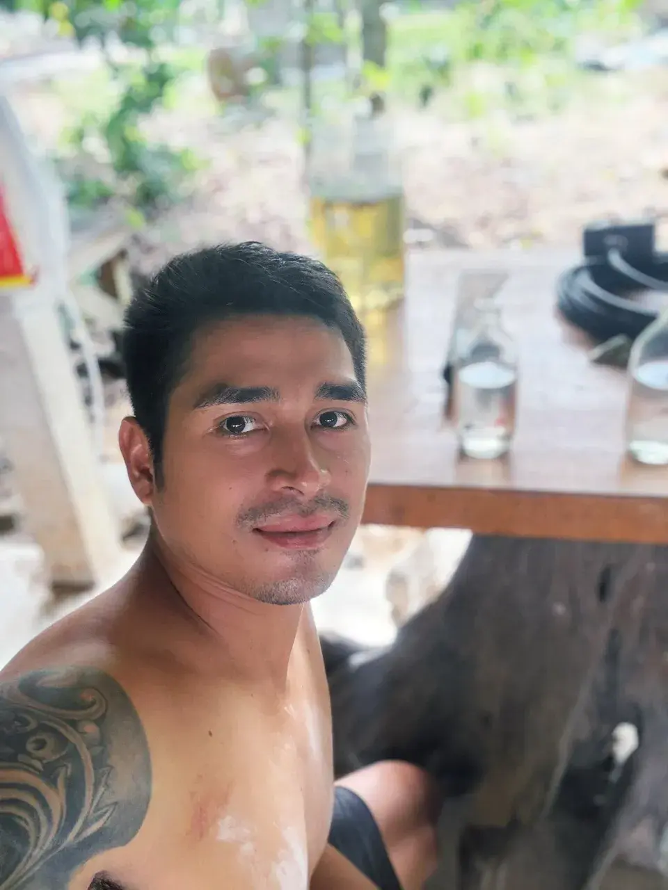 เข้มข้นล้นออกปาก