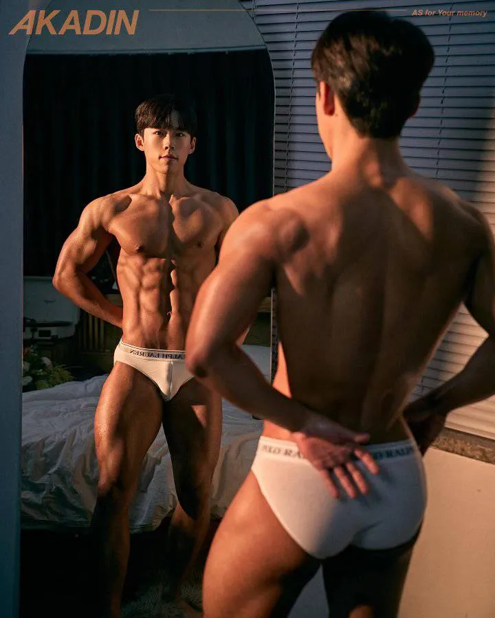 หนุ่มเกาหลีงานดี มีวาร์ป ( IG : kong.dory )