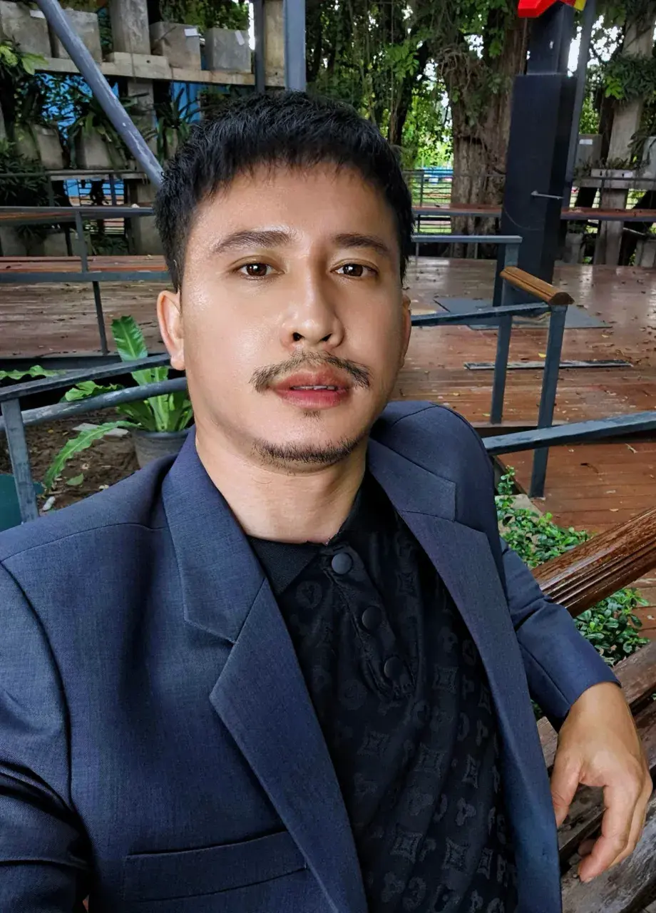 คมและเข้มข้น