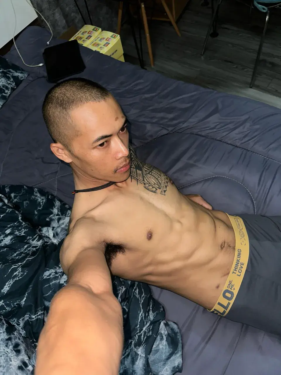 หลงไหลในเรือนร่าง