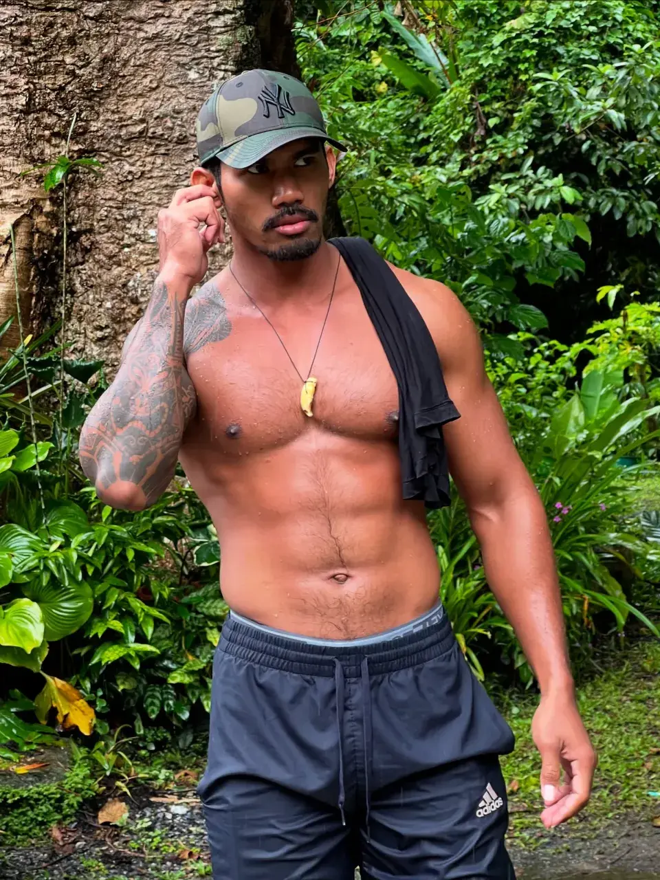 หลงไหลในเรือนร่าง