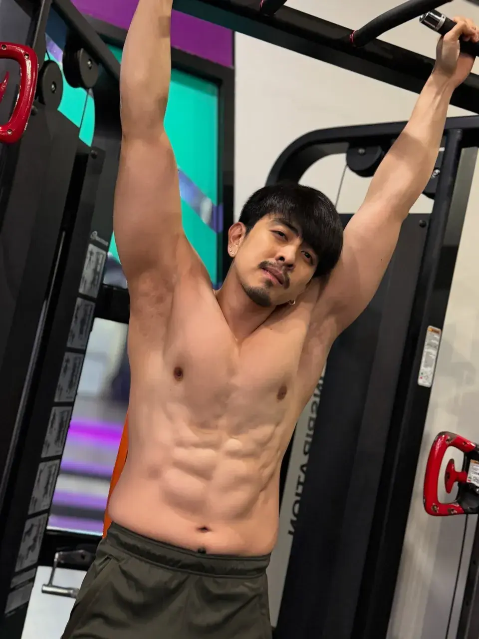 หลงกายหนุ่มเซอร์