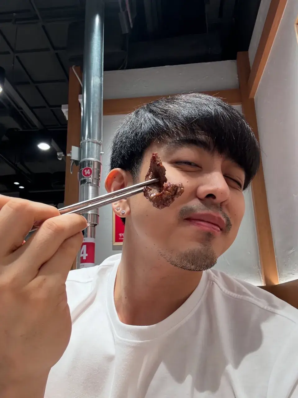 หลงกายหนุ่มเซอร์