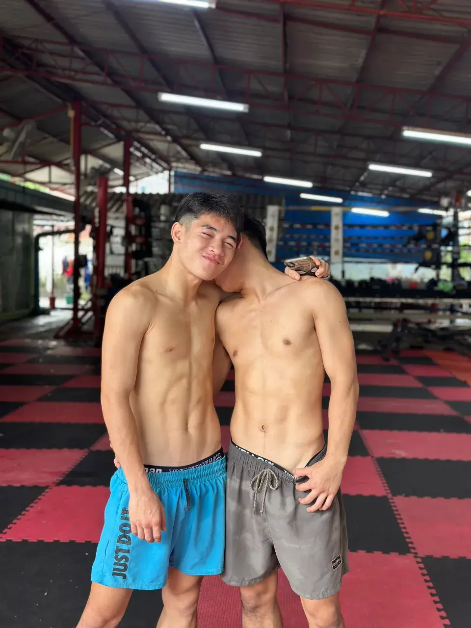 อยากให้เธอฝากกายเข้ามาที่ตัว