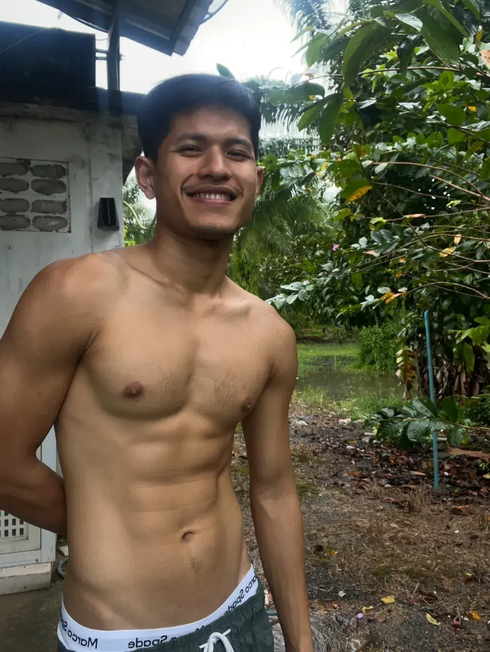 อยากให้เธอฝากกายเข้ามาที่ตัว