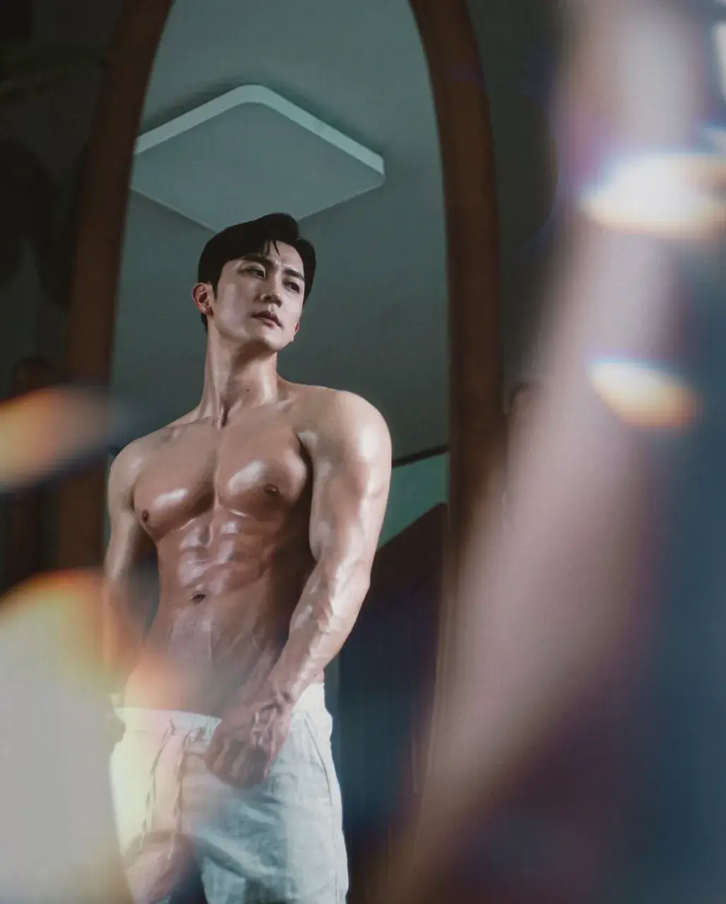 หนุ่มเกาหลีงานดี มีวาร์ป ( IG : luke_getme )