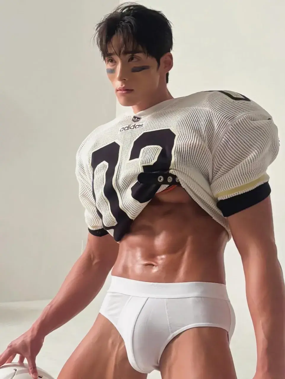 หนุ่มเกาหลีงานดี มีวาร์ป ( IG : hongbuzz_99 )