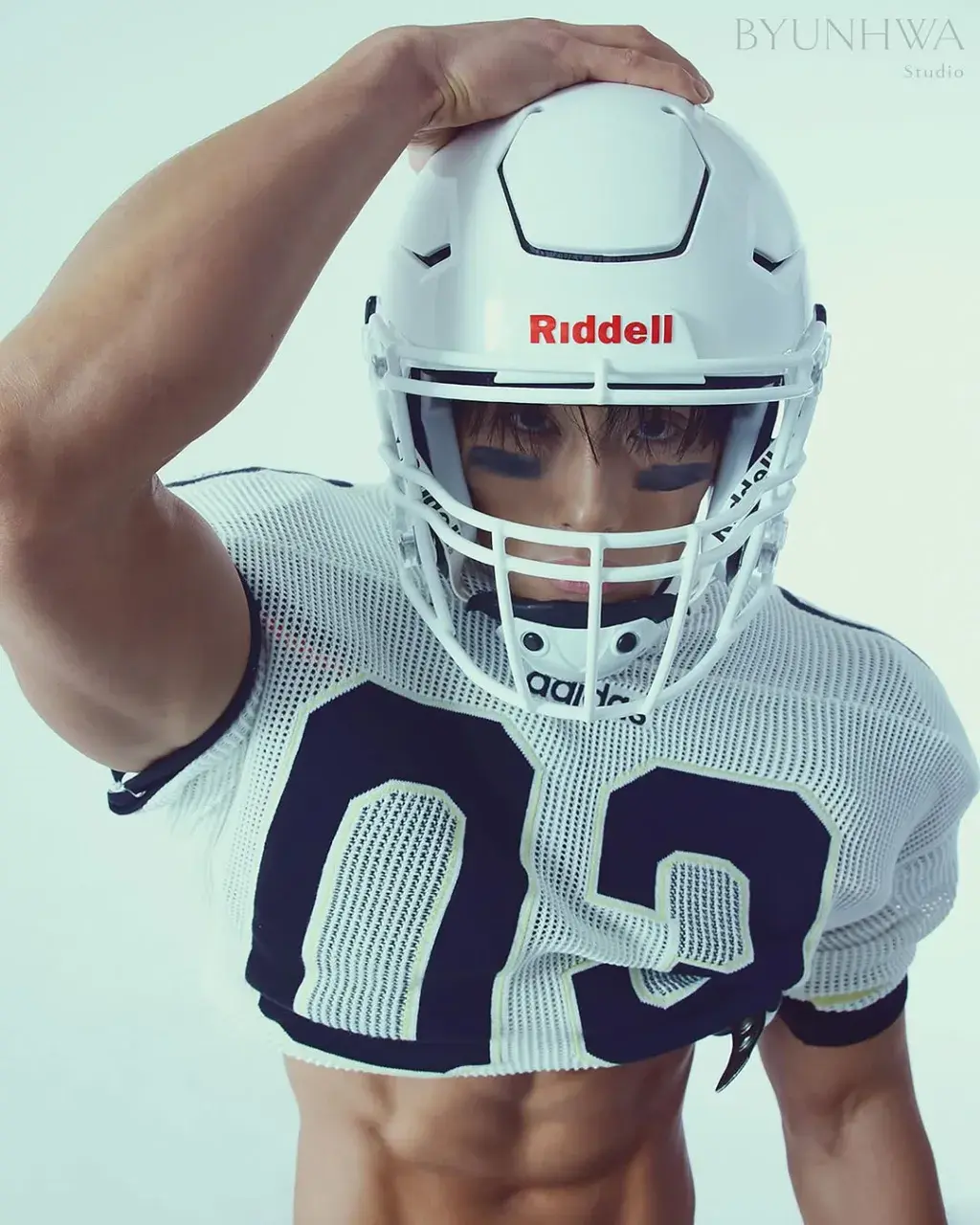 หนุ่มเกาหลีงานดี มีวาร์ป ( IG : hongbuzz_99 )